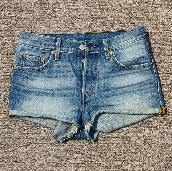 Levi's 501 Demin Shorts - Picture 1 of 5
